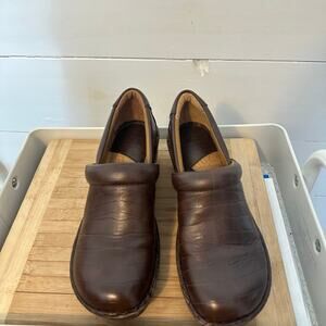 B.O.C Leather clogs